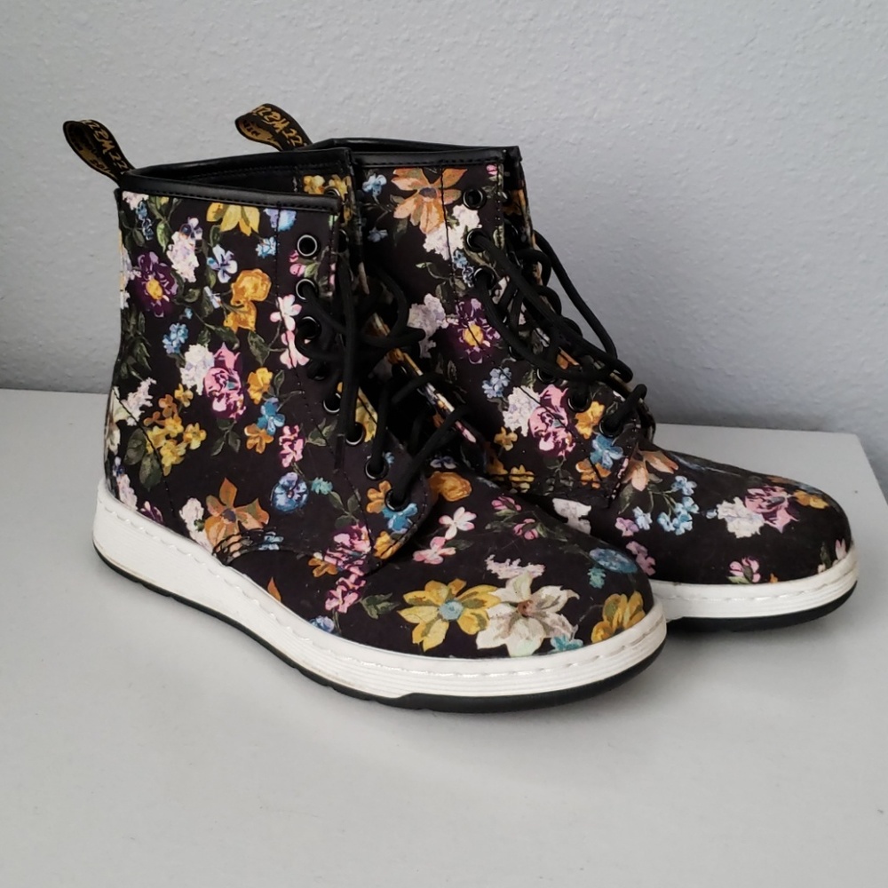 Dr Martens floral boots